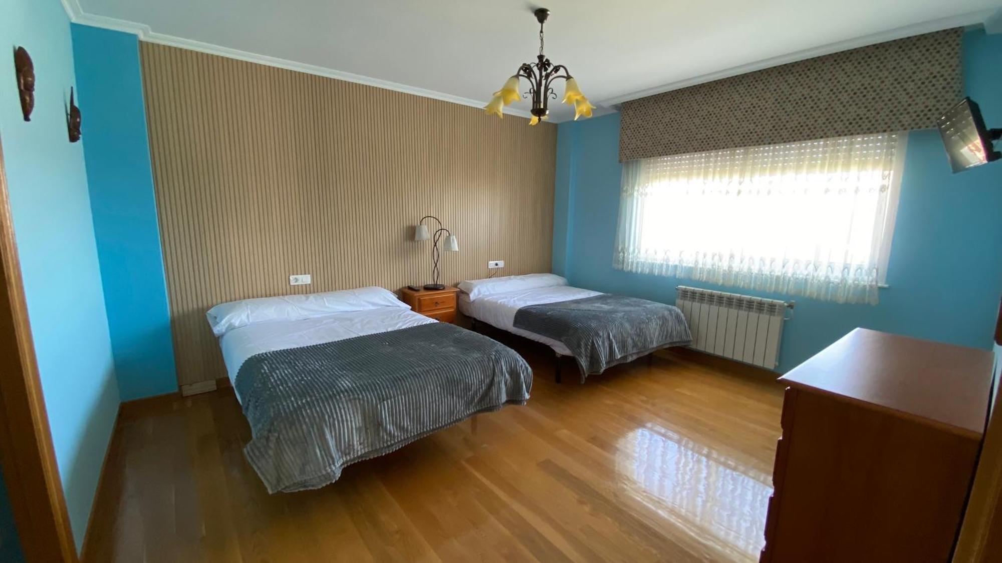 Despertar Con El Sonido De Los Pajaros Melide Bagian luar foto